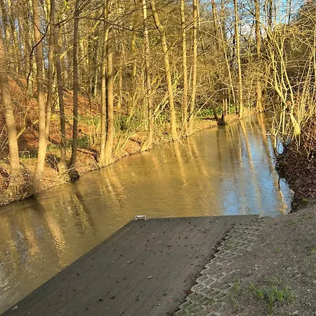 No 8 Stilvolles 2 Personen Mit Separatem Eingang Mit Direkter Zuganbindung Lägenhet Flintbek