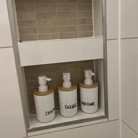 Lägenhet No 8 Stilvolles 2 Personen Mit Separatem Eingang Mit Direkter Zuganbindung *