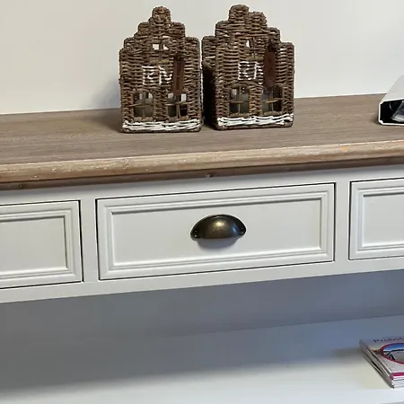 No 8 Stilvolles 2 Personen Mit Separatem Eingang Mit Direkter Zuganbindung Lägenhet