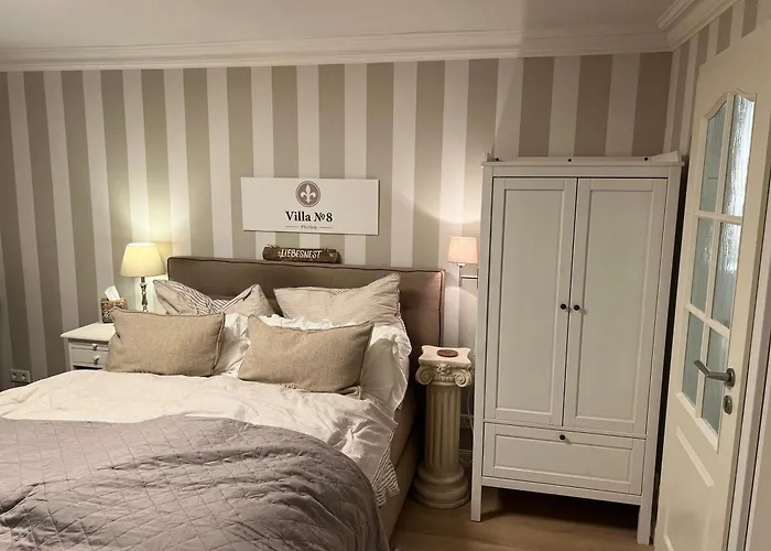 Διαμέρισμα No 8 Stilvolles 2 Personen Mit Separatem Eingang Mit Direkter Zuganbindung *